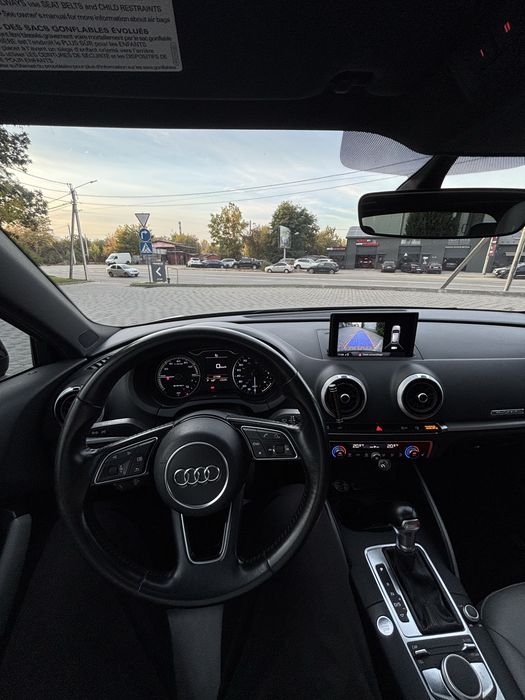 Audi a3 e-tron 2017