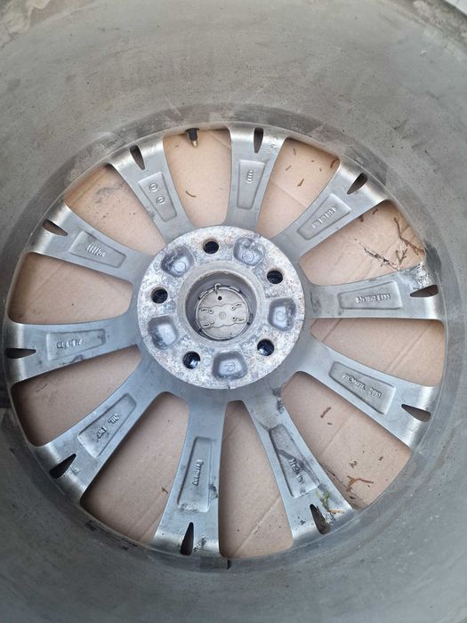Felgi OEM Audi A8 A6 A4