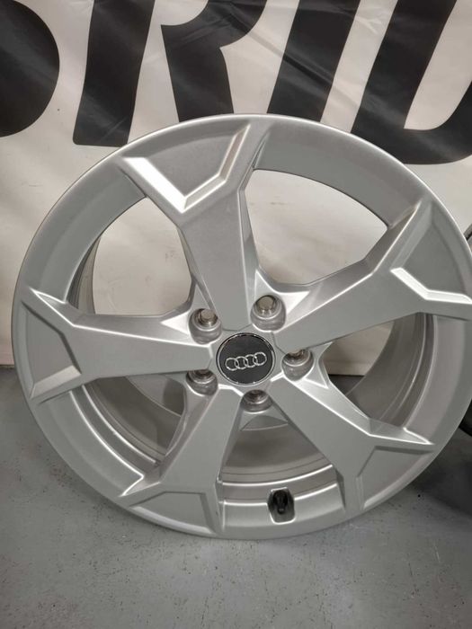 Felgi aluminiowe 5x112R17 AUDI Q3 Q2