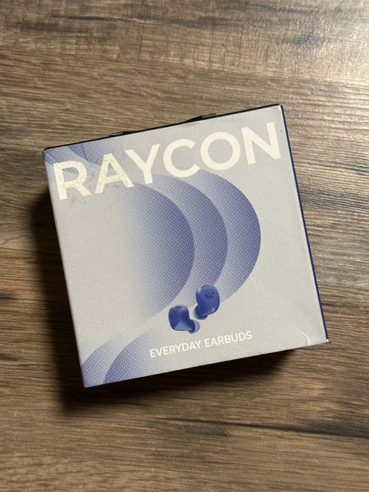 Raycon everyday earbuds