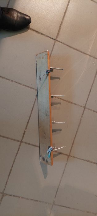 Вешалка хорошая с крючками