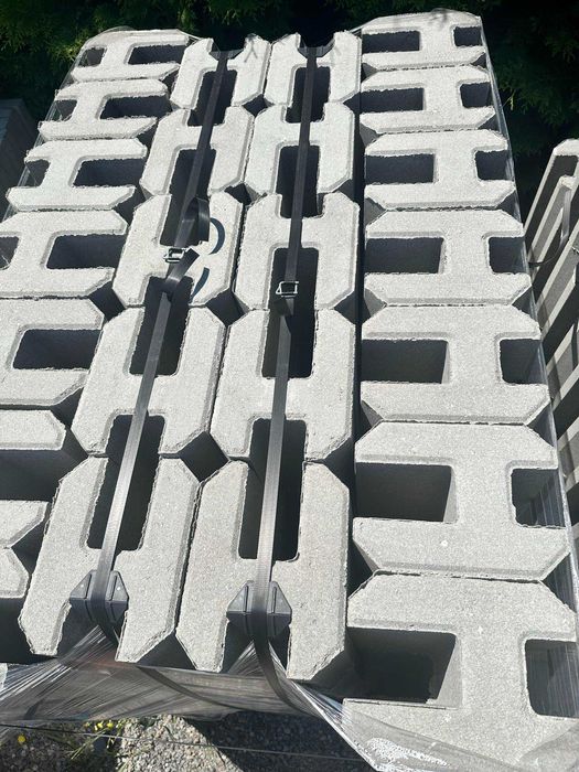 Łączniki betonowe przelotowe i narożne wysokość 25 cm