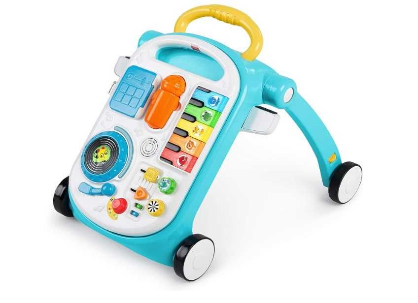 Andador e mesa de atividades