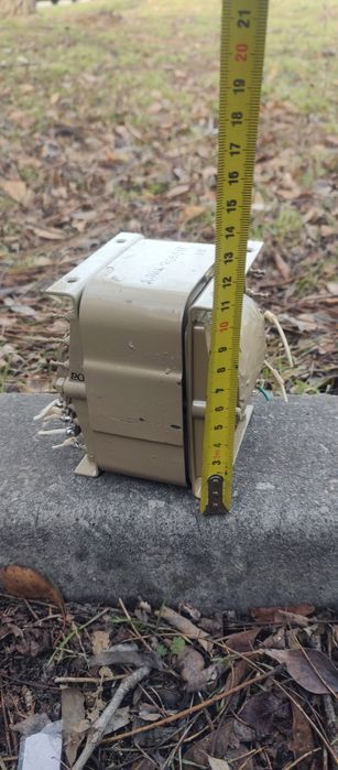 Продаються б/в трансформаториі