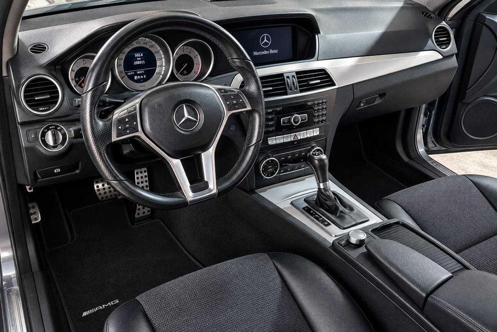 Mercedes c220d full AMG automático — photo 2