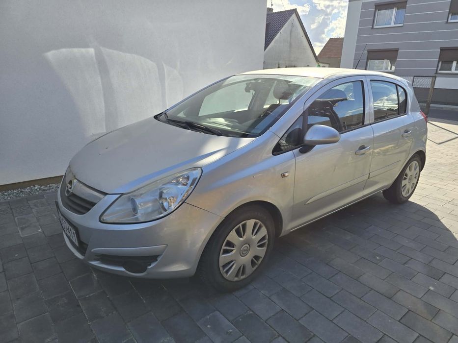 Opel Corsa 1,2 benzyna