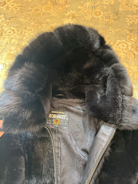 Шуба зимова з натурального хутра (мутон + норка)