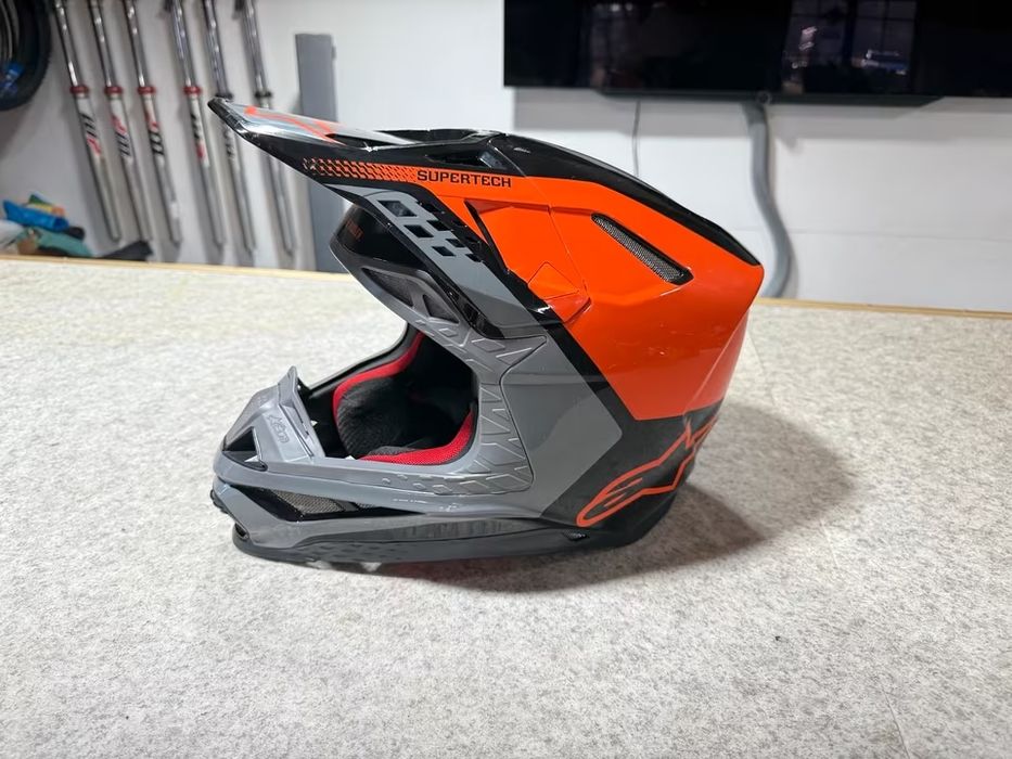 Кросовий мотошолом Alpinestars SM8 XL MIPS