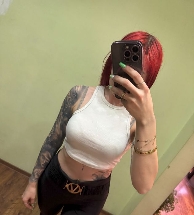 Biały top, krótki, bez rękawów, bokserka, prążkowana, XS, New yorker, bawełna