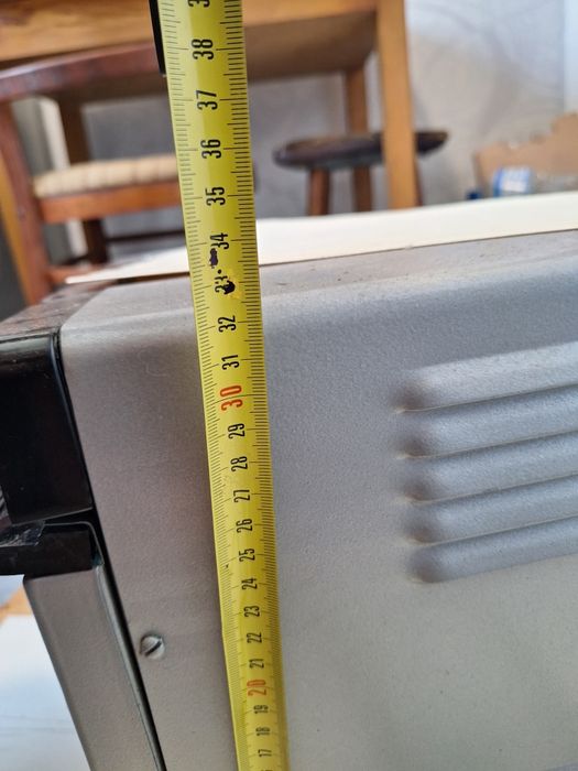 Електродуховка невеликого розміру