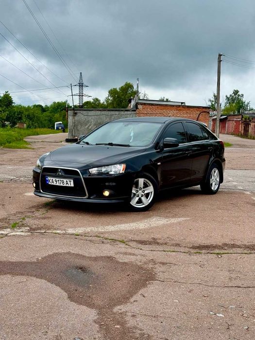 Mitsubishi Lancer X 1.8 (143 к.с) Intense+ 2010р.