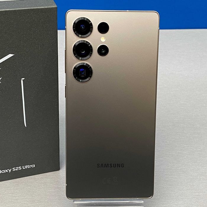 Samsung Galaxy S25 Ultra (12GB/256GB) - Titanium Gray