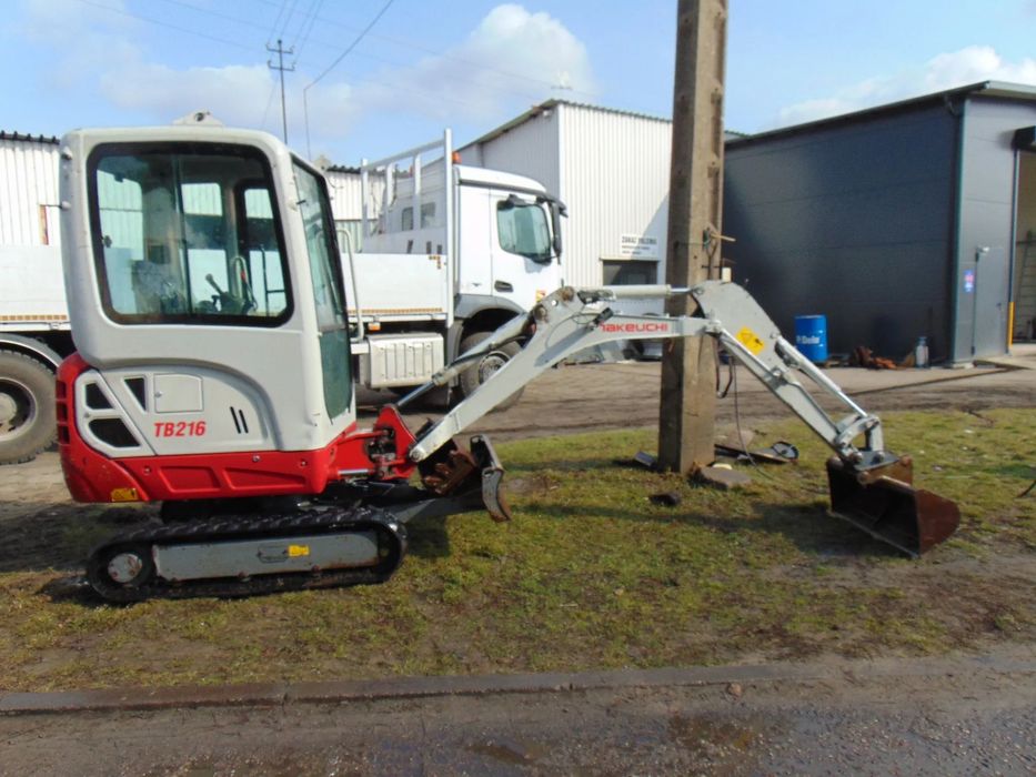 Takeuchi TB216