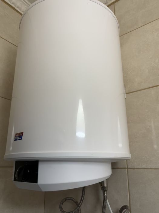 Termoacumulador New Pol 50L – Apenas 2 Anos (Oportunidade)