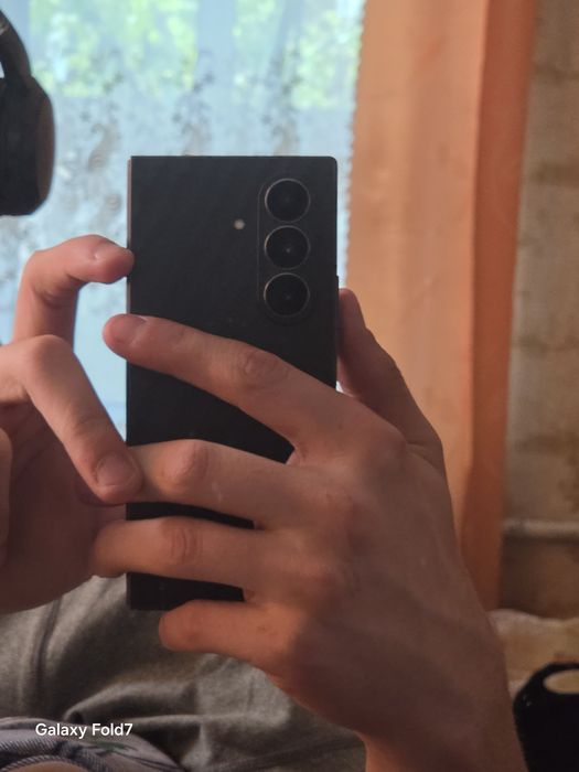 Samsung galaxy z fold 7