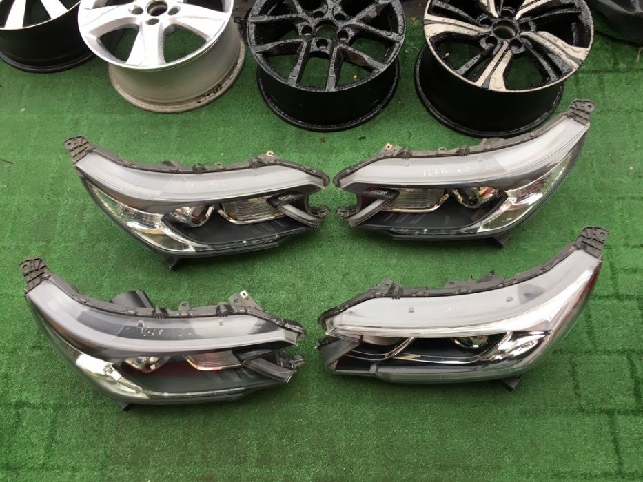 Honda CRV / CR-V IV 2012- Lampa Reflektor Xenon