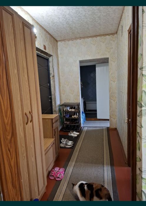 Срочно! Продаётся 2-х комнатная квартира на микрорайоне Солнечный.