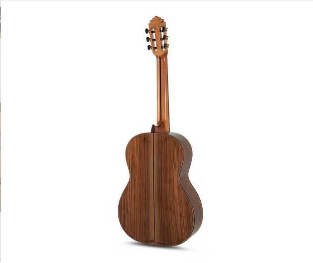gitara Manuel Rodriguez Magistral E-C 4/4