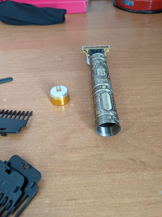 Машинки для стрижки.