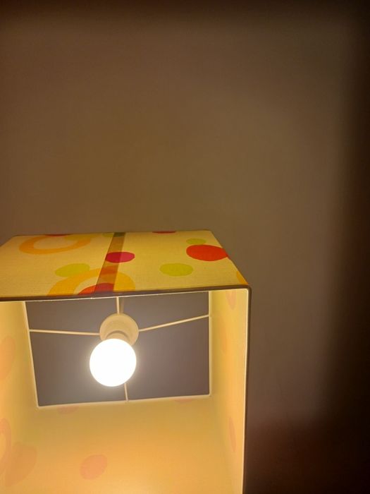 Candeeiro teto crianças