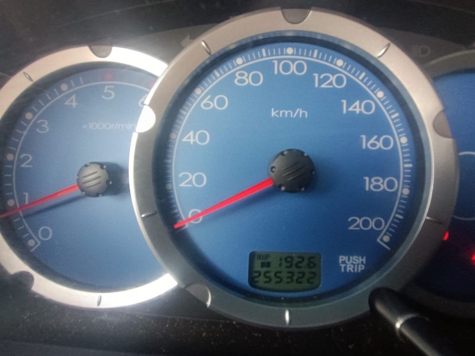 Mitsubishi L200 4x4 2010 Documentos alemães.