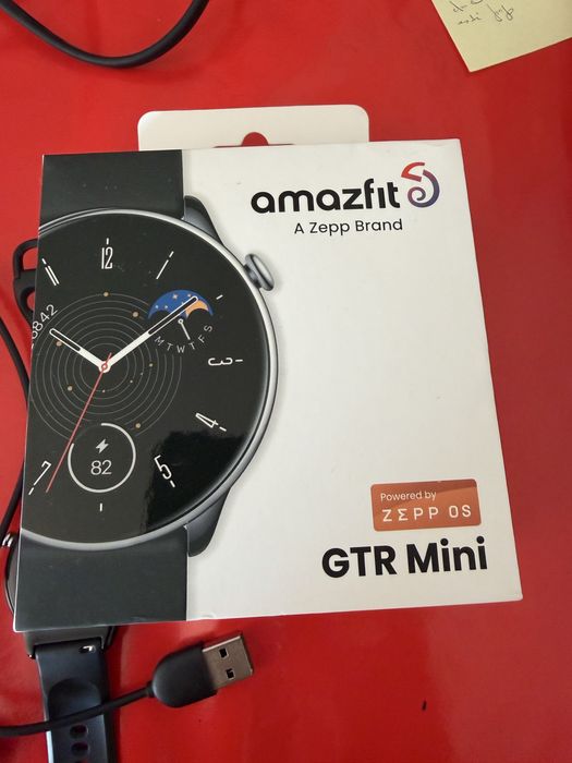 Smartwatch Amazfit GTR Mini – Como novo + caixa e carregador