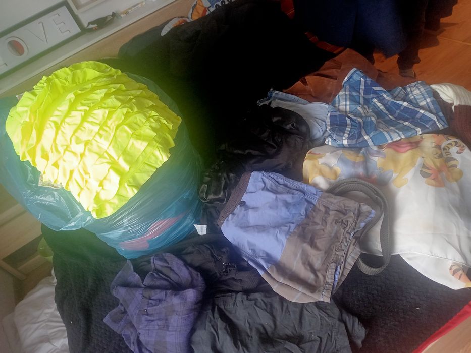 Oddam dwa worki ciuchów damskie męskie