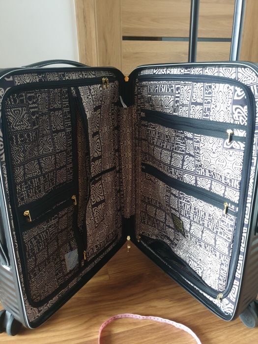 Biba srednia walizka super mocna  65 cm