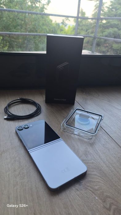 Samsung z flip 6 256gb