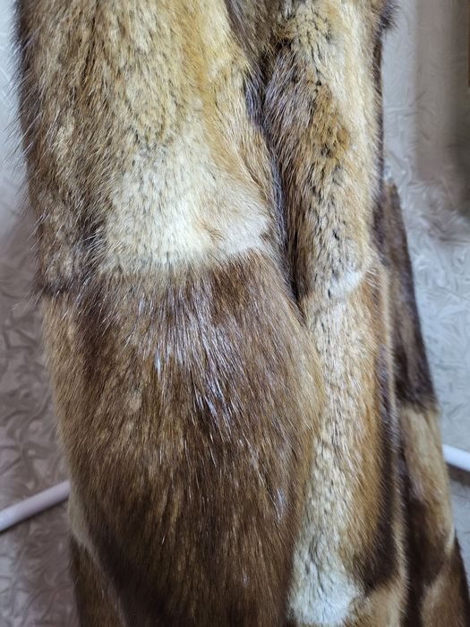 Преміальна натуральна шуба з бобра швейцарський пошив a. kokkinidis