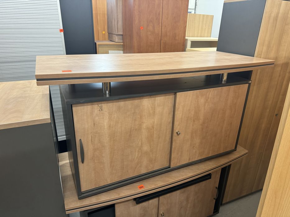 Szafka,aktowa,biurowa,zamykana ,140/74/55 uzywana,poleasingowa