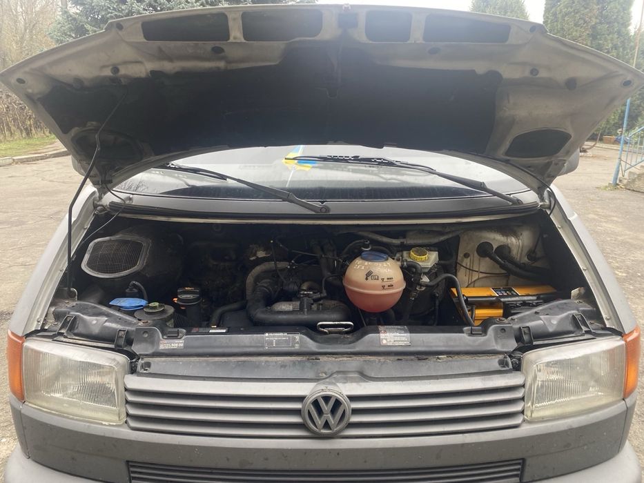 Бус Т4 для військових, вантажний