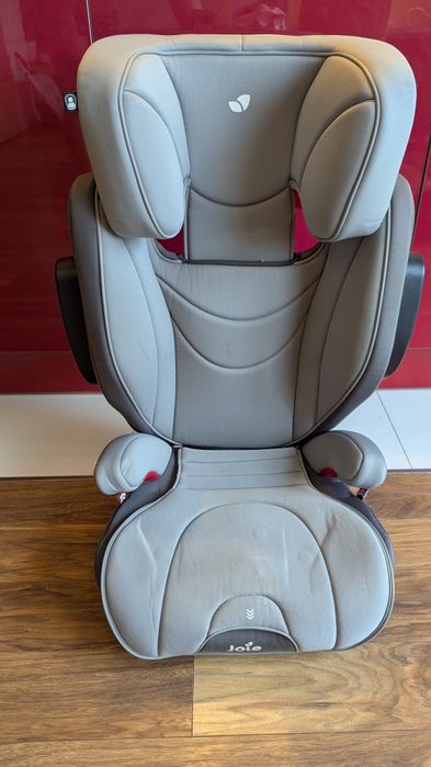 JOIE TRAVER fotelik dla dzieci 15-36 kg