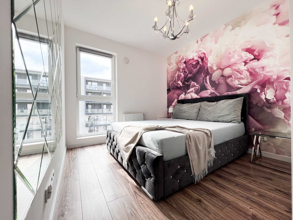 Łódź – Centrum | 58 m² | 3 pokoje | Duży balkon | Parking | Komórka lokatorska | Obok Manufaktury