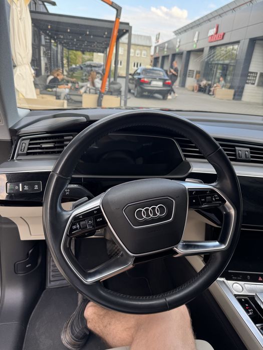 Audi etron 2019 95 квт