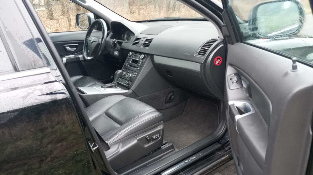 XC90 3.2 AWD ostatni lift  7 osób 2012r
