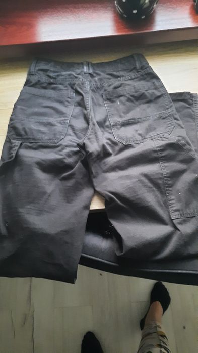 Spodnie bershka r.34