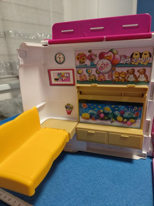 Zestaw Barbie duży samochód, domek, lekarz  gratis lalki barbie