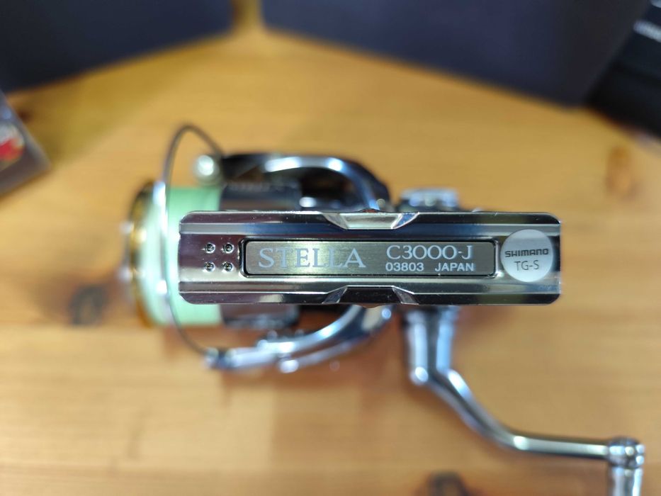 Kołowrotek wędkarski SHIMANO Stella 3000-J