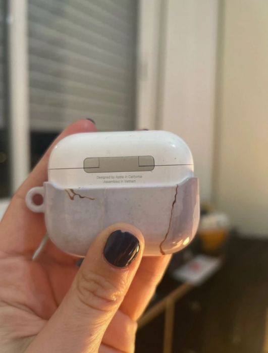 AirPods Pro - Apple