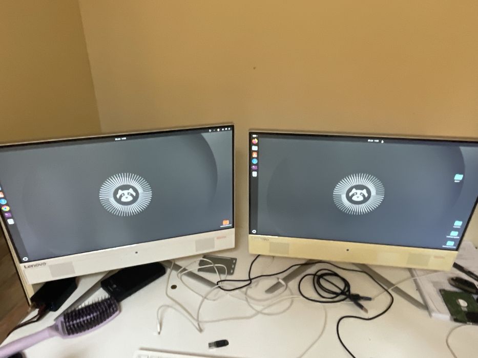 2x Lenovo IdeaCentre AIO 510-22ISH 21,5” Full HD / i3 / 8GB RAM / SSD 512GB / Windows