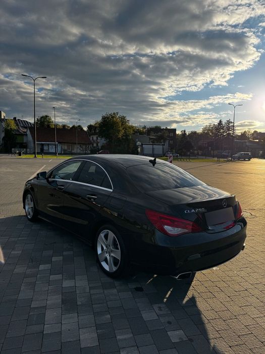 Mercedes-Benz CLA Mercedes CLA 4Matic