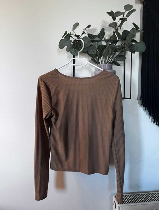 bluzka z dlugim rękawem beżowa