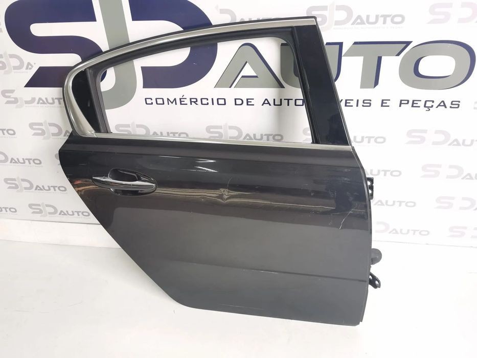 Porta Trás Direita - Peugeot 508 (Carro)