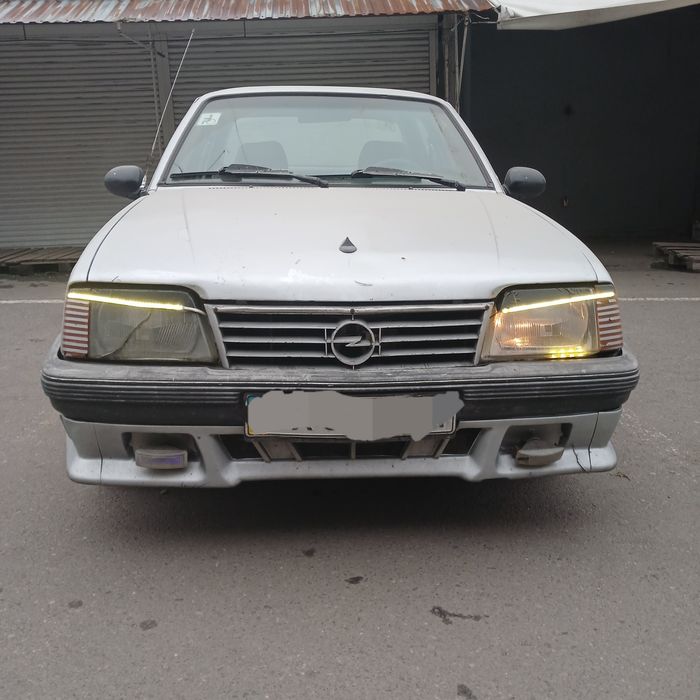 Opel Ascona 86р. 1.6