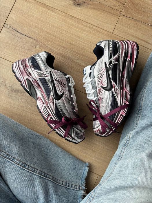 Кросівки Nike Initiator Custom Grey Red