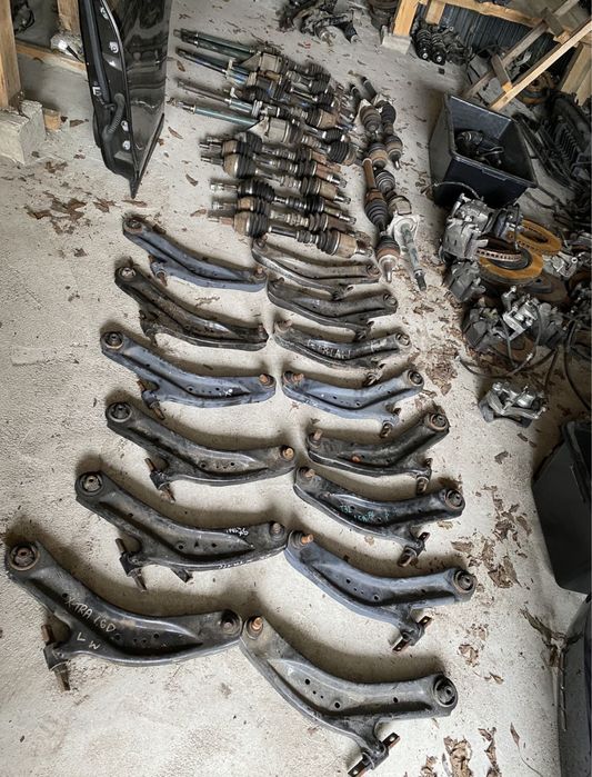 Nissan Rogue. Nissan Rogue Sport: рычаг кулак стойка полуось подрамник