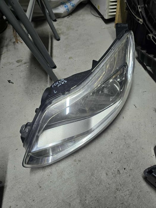 Focus mk3 lampa prawa