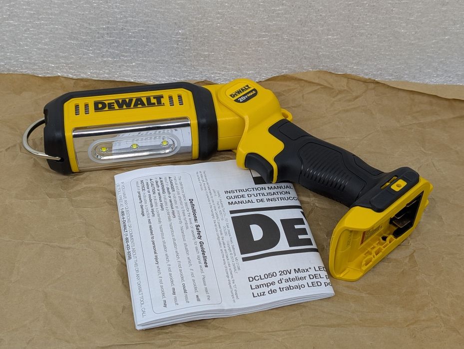 DeWALT DCL050 20V Акумуляторний LED ліхтар