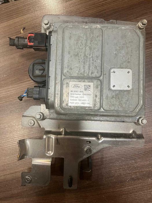 Komputer ford puma  ECU LX7A-14B227-AH